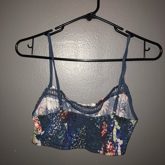 LF Floral crop top - Picture 3 of 5